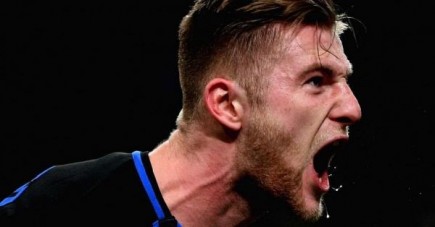 Pinentus battuta 2-3! È festa rossoblu